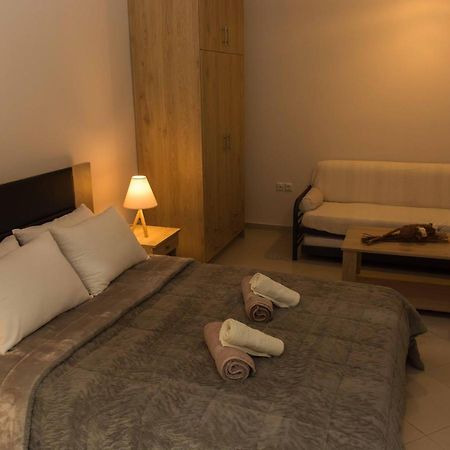 Central Luxury Studio Corinth المظهر الخارجي الصورة