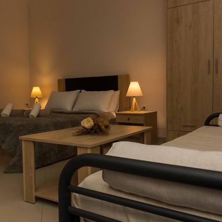 Central Luxury Studio Corinth المظهر الخارجي الصورة