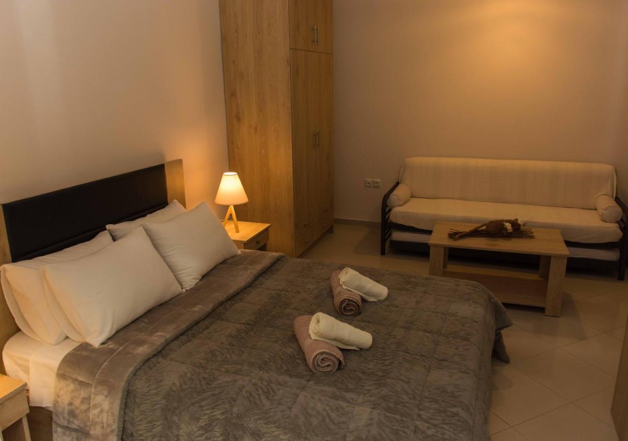 Central Luxury Studio Corinth المظهر الخارجي الصورة