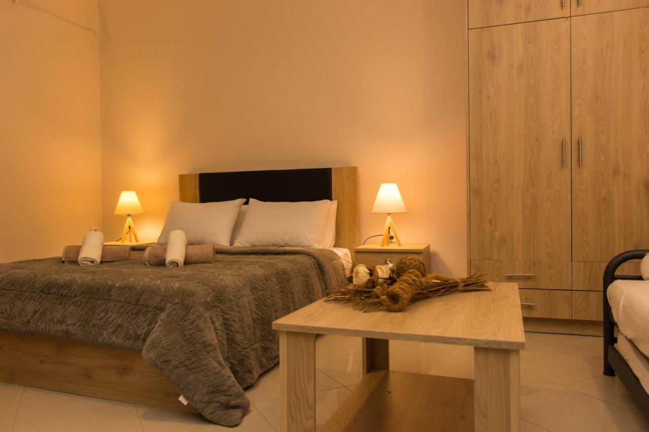 Central Luxury Studio Corinth المظهر الخارجي الصورة