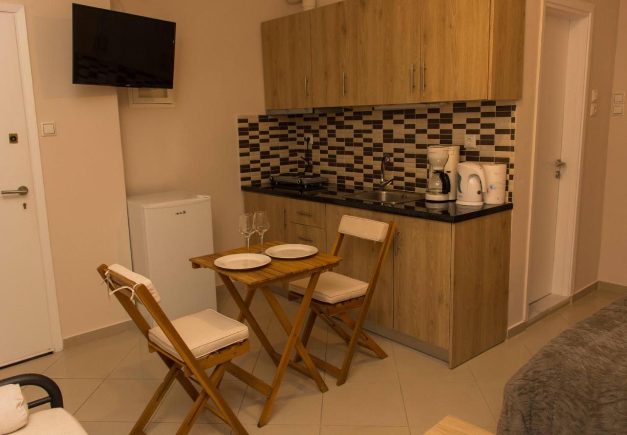Central Luxury Studio Corinth المظهر الخارجي الصورة