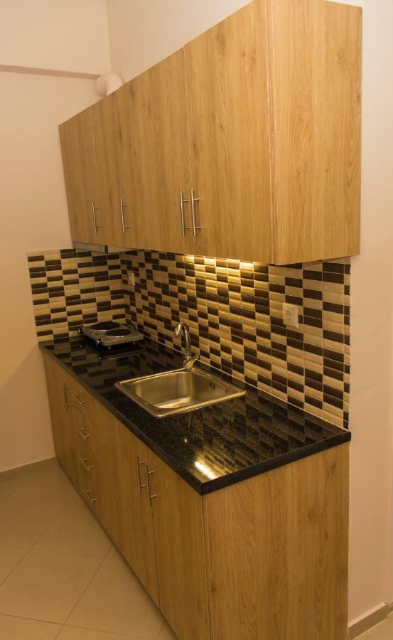 Central Luxury Studio Corinth المظهر الخارجي الصورة