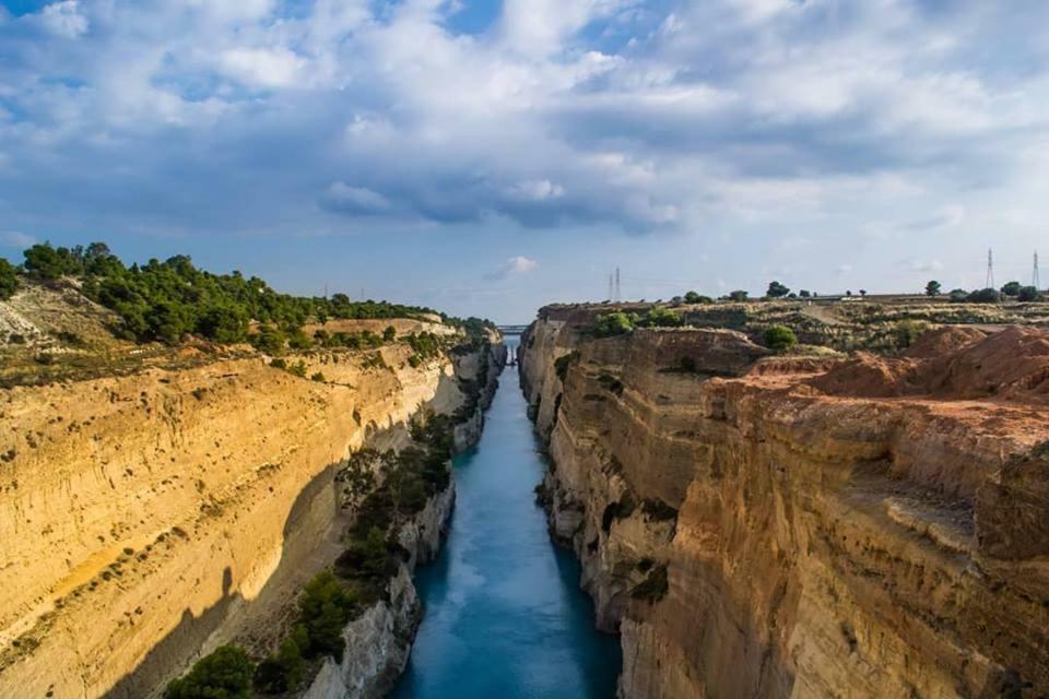 Central Luxury Studio Corinth المظهر الخارجي الصورة