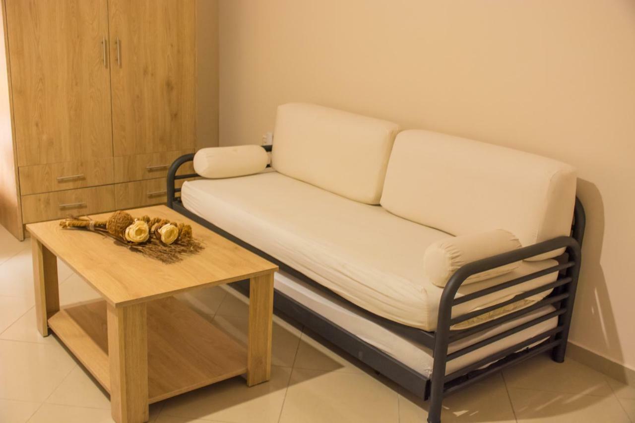 Central Luxury Studio Corinth المظهر الخارجي الصورة